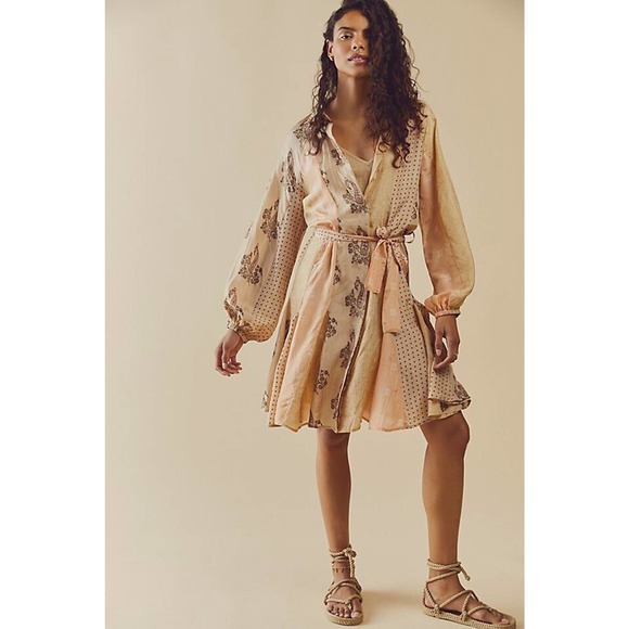 Free People Dresses & Skirts - Free people Mes DEMOISELLES Paquerette Dress Size 42 / US 6 100% Silk $590